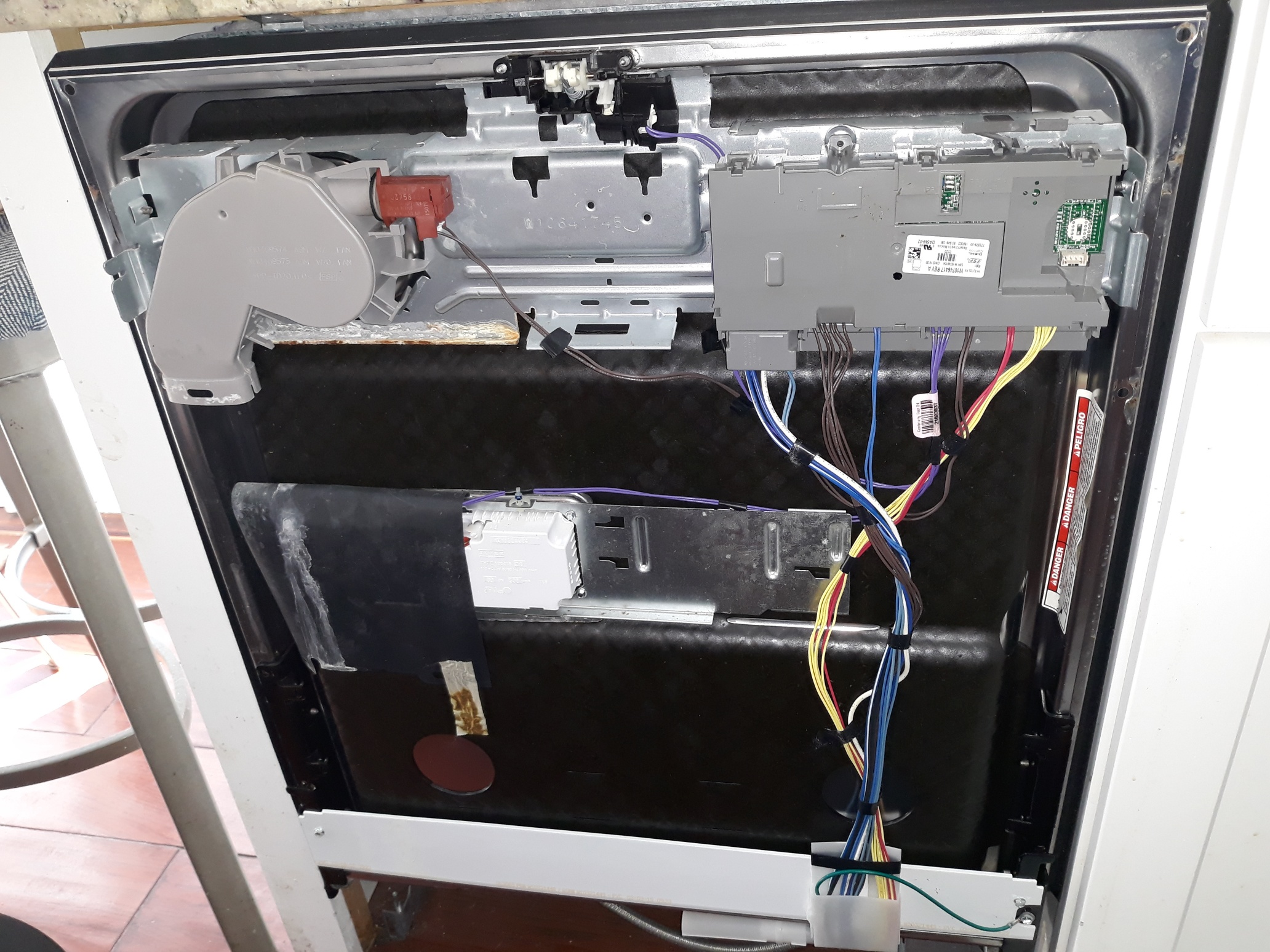 appliance repair dishwasher repair replacement of the main control board due to internal circuits shorted chesterton avenue sky lake orlando fl 32809