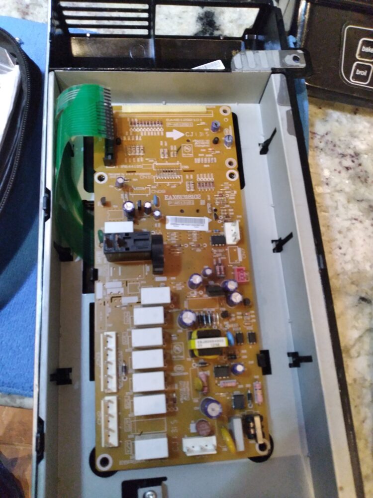 appliance repair microwave repair control board relay sized fl-582 temple terrace fl 33617