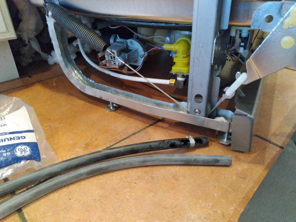 appliance repair dishwasher repair water leaking islander ct crystal beach palm harbor fl 34683