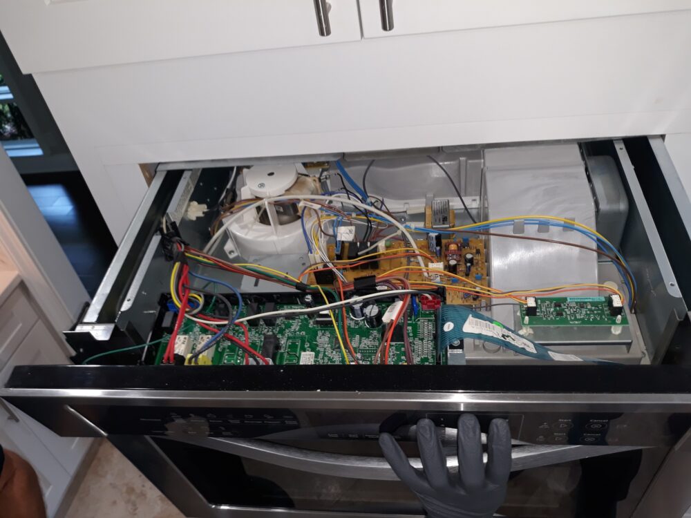 appliance repair oven repair repair require power supply source wiring correction 37th st s st. petersburg fl 33711