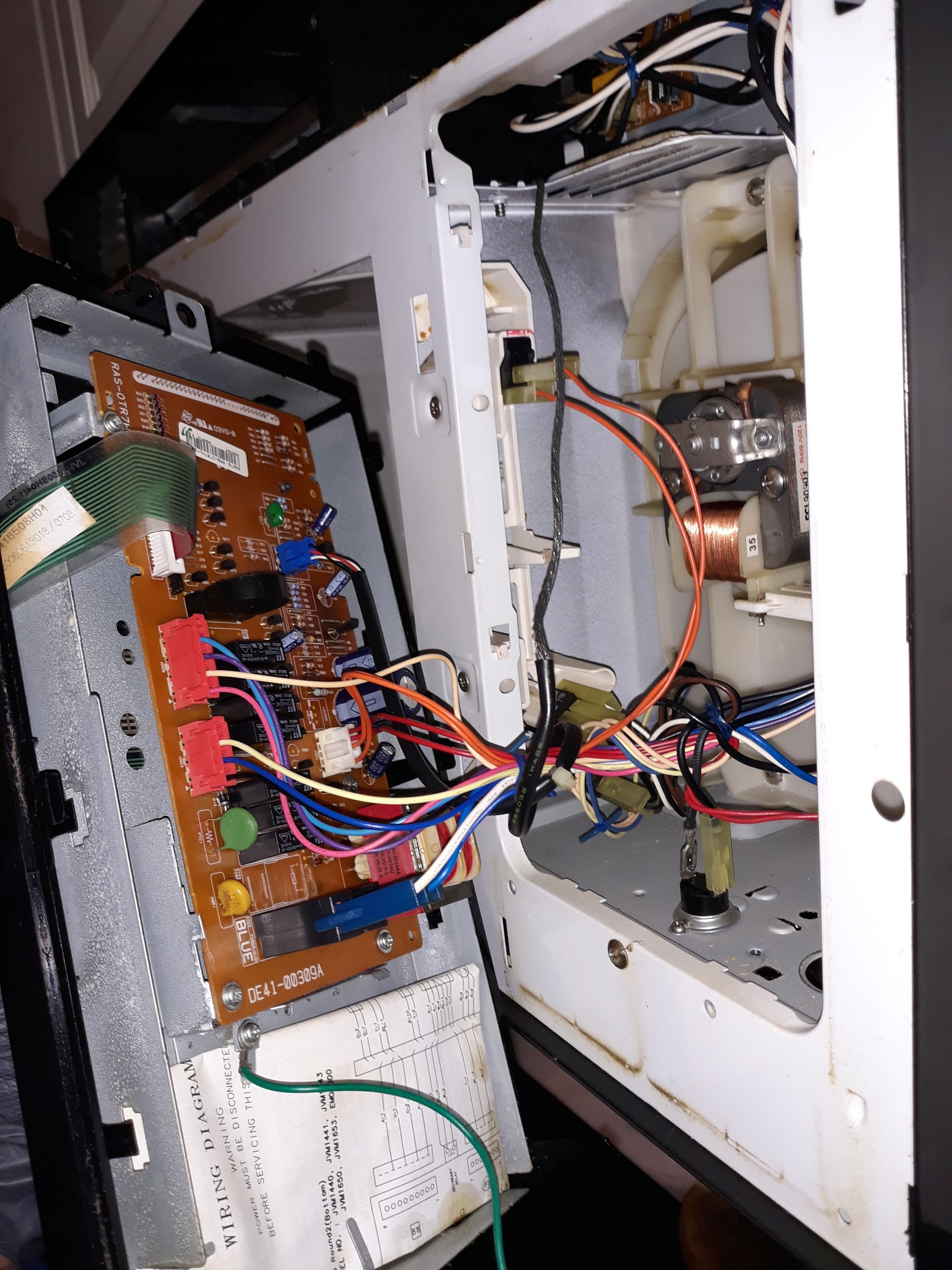 appliance repair microwave repair repair require replacement of the shorted and overheated main control board and inline fuse with new parts autumn leaf cir wildwood fl 34785
